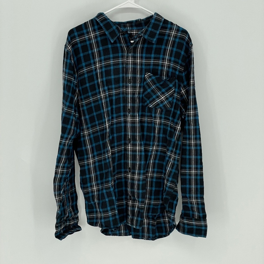 PUBLIC OPINION Vermont Button Flannel